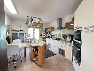 Maison, 140 m²