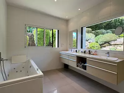 Maison, 230 m²
