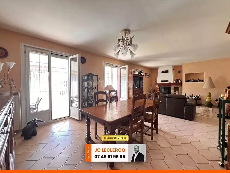 Maison, 114 m²