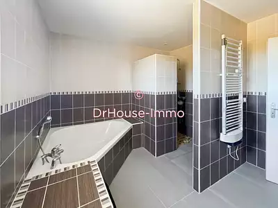 Maison, 173 m²