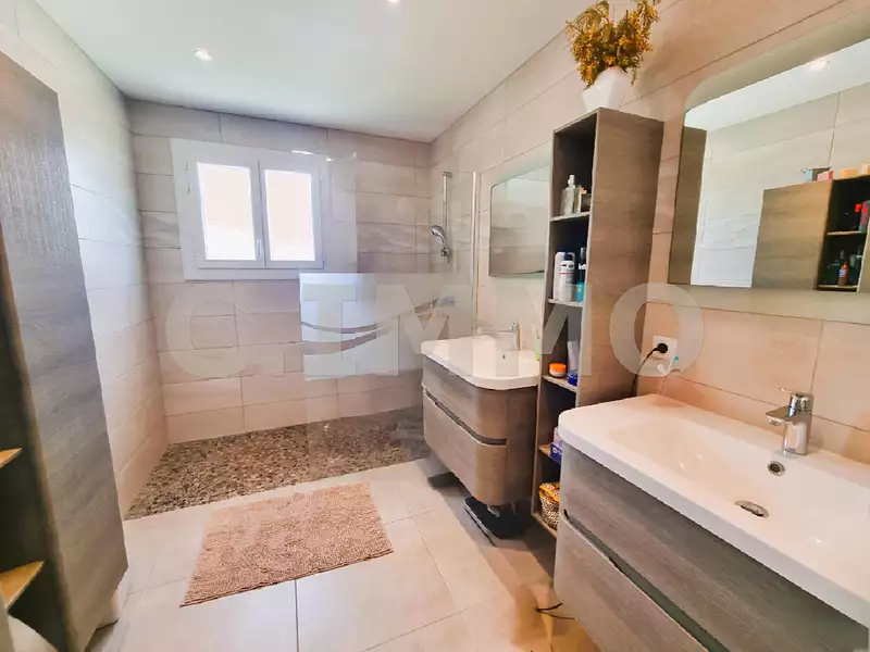 Maison, 160 m²