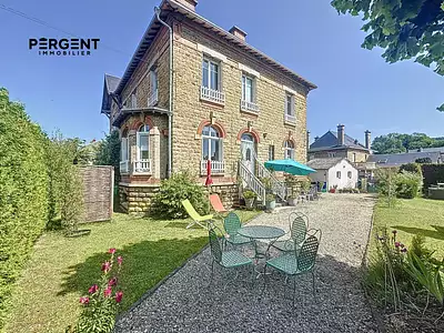 Maison, 380 m²