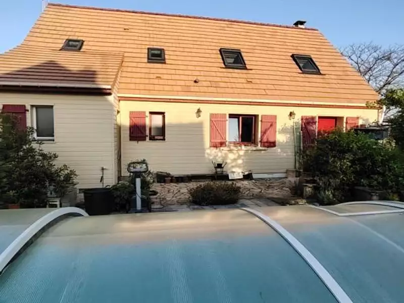 Maison, 115 m²