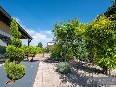 Maison, 202 m²