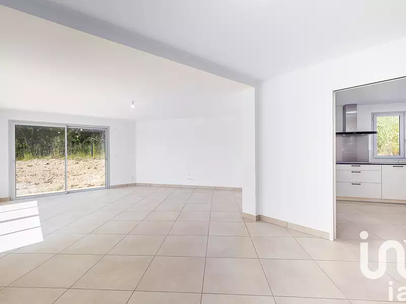 Maison, 145 m²