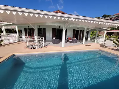 Maison, 176 m²