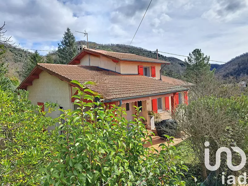 Maison, 122 m²