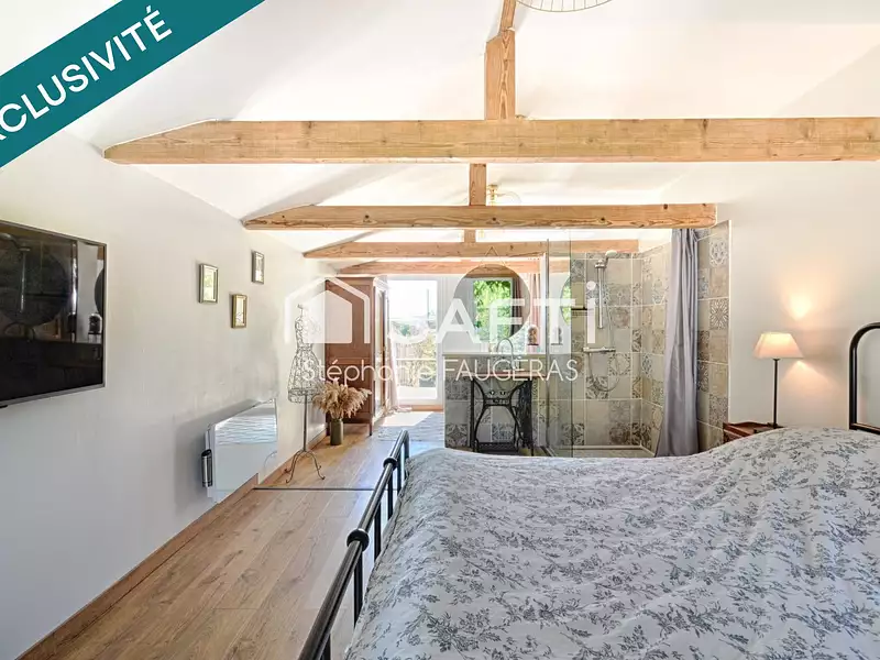 Maison, 345 m²