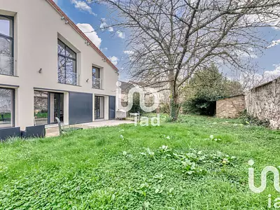 Maison, 276 m²