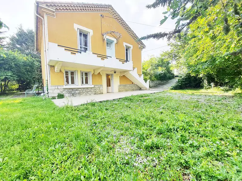 Maison, 119 m²