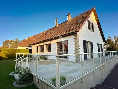 Maison, 156 m²
