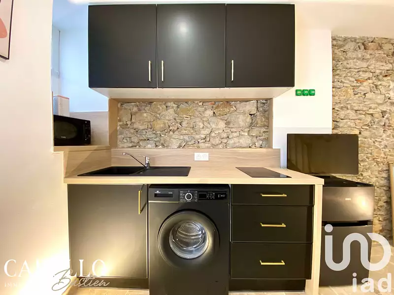 Immeuble, 140 m²