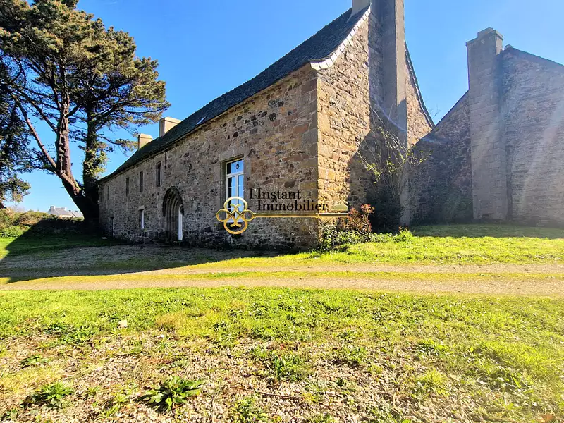 Maison, 256 m²