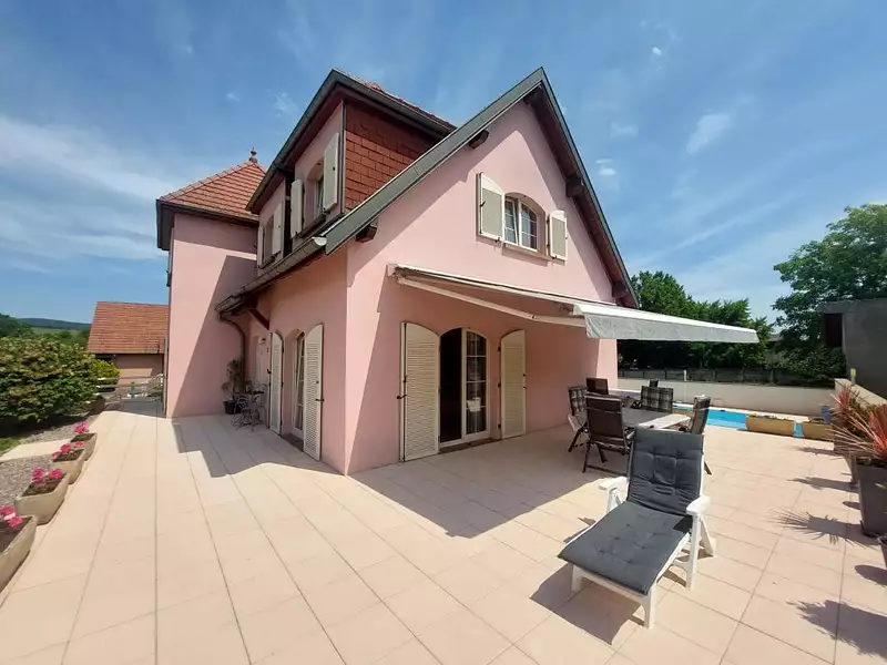 Maison, 160 m²