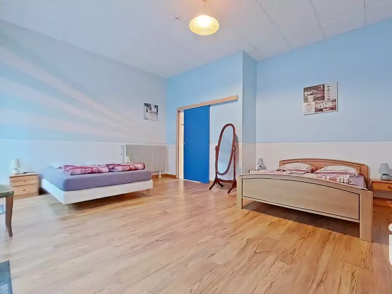 Maison, 891 m²
