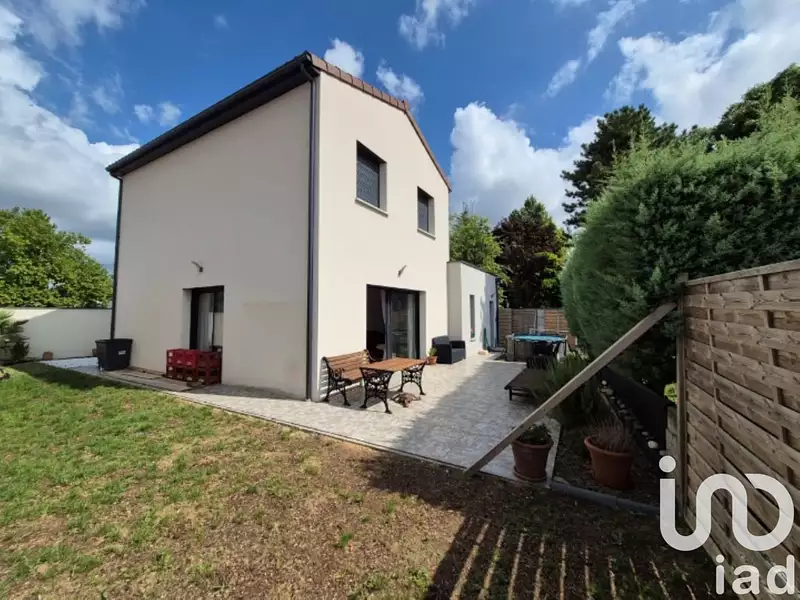 Maison, 99 m²