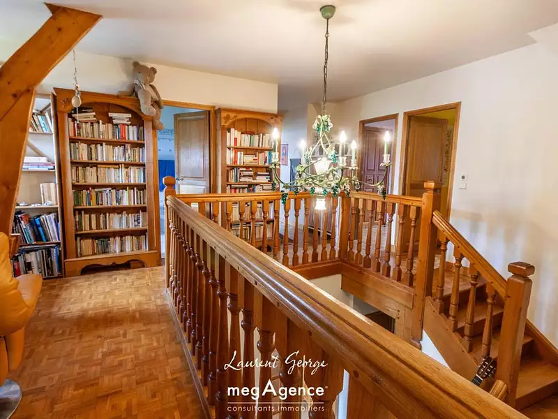 Maison, 176 m²