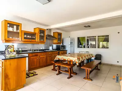 Maison, 289 m²