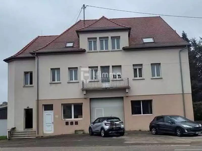 Immeuble, 290 m²