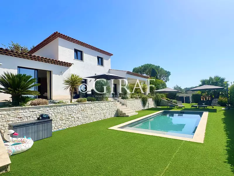 Maison, 140 m²