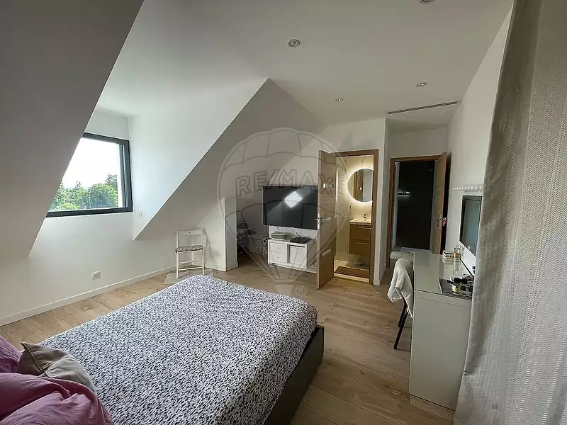 Maison, 167 m²