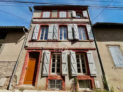 Immeuble, 140 m²