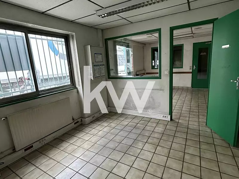 Divers, 423 m²
