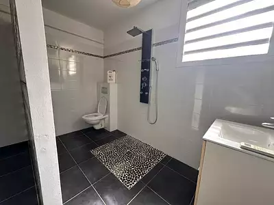 Maison, 204 m²