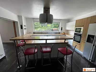 Maison, 209 m²