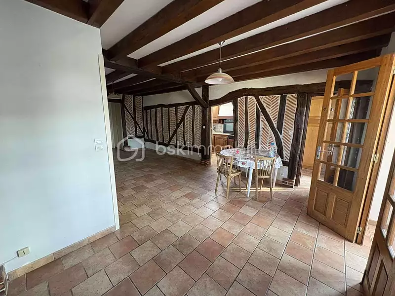 Maison, 220 m²