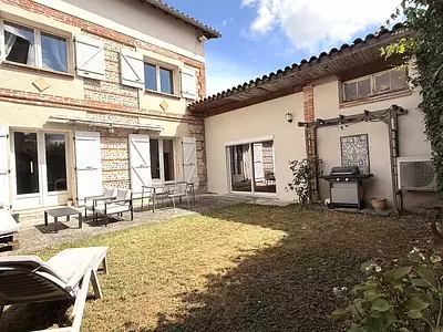 Maison, 245 m²