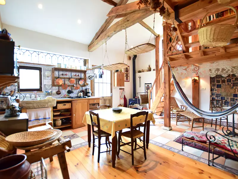 Maison, 230 m²