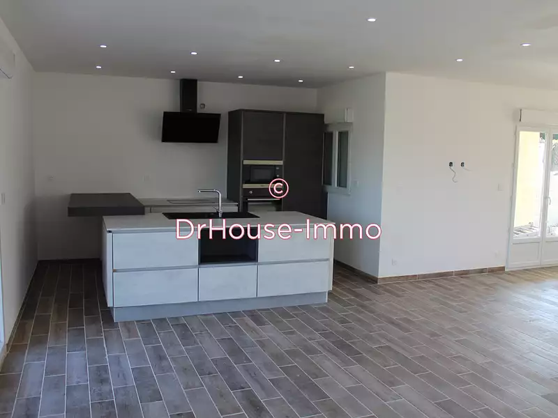 Maison, 117 m²
