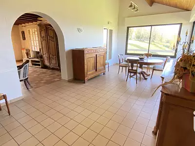 Maison, 210 m²