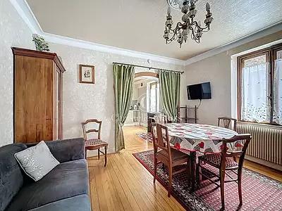 Maison, 256 m²