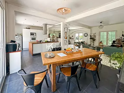 Maison, 200 m²