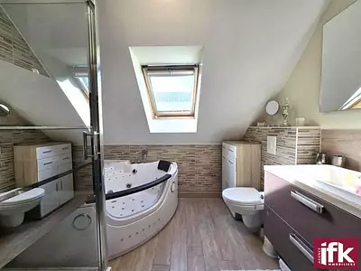 Maison, 105 m²