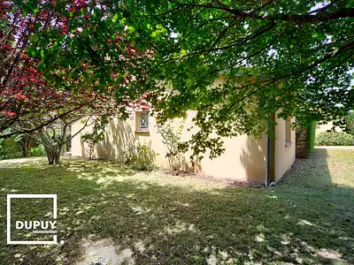Maison, 220 m²