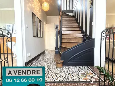 Maison, 220 m²