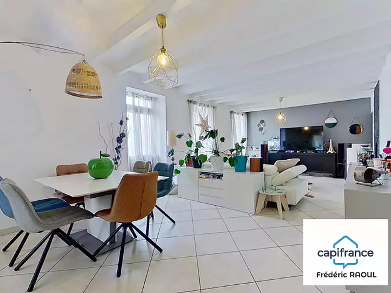 Maison, 185 m²