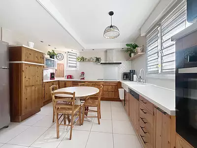 Maison, 160 m²