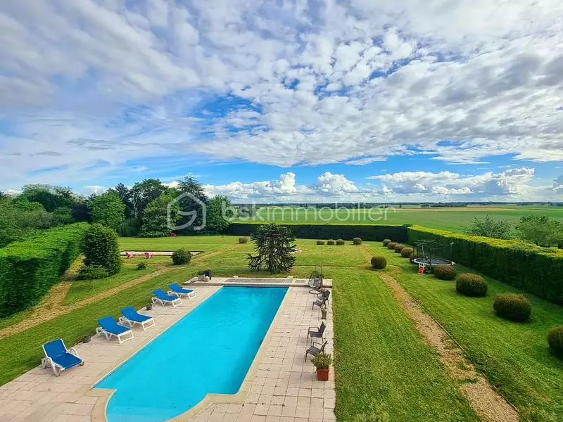 Maison, 245 m²