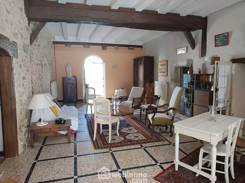 Maison, 200 m²