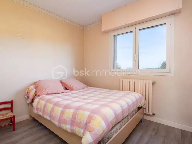 Maison, 218 m²