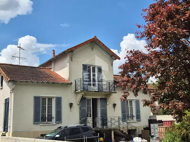 Maison, 190 m²