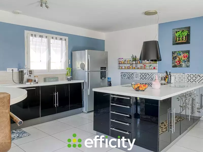 Maison, 136 m²