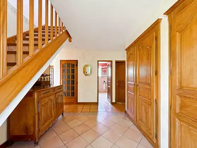 Maison, 168 m²