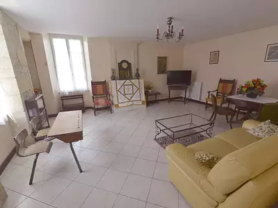 Maison, 169 m²