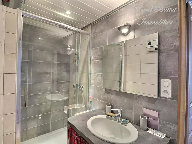 Maison, 205 m²