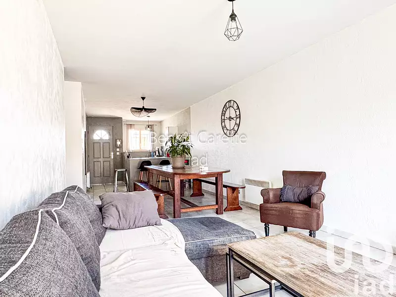 Maison, 77 m²